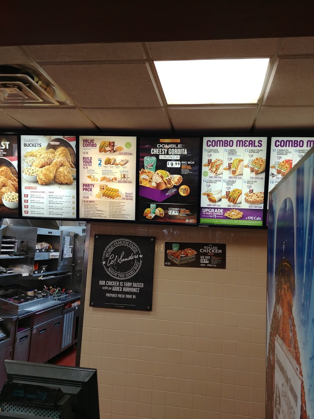 Taco Bell | 379 Ontario St, St. Catharines, ON L2R 5L3, Canada | Phone: (905) 684-4806