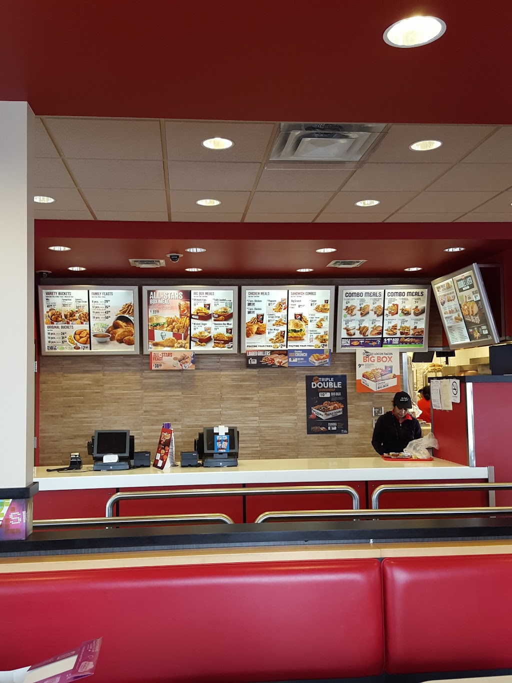 KFC | 6889 50 Ave, Red Deer, AB T4N 4E2, Canada | Phone: (403) 340-2700