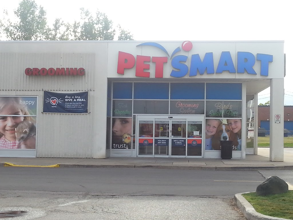 PetSmart | 547 Steeles Ave E, Brampton, ON L6W 4S2, Canada | Phone: (905) 874-9999