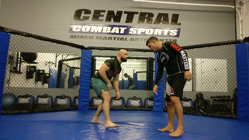 Central Combat Sports | 1565 Lauzon Rd #2, Windsor, ON N8S 3N4, Canada | Phone: (519) 987-3482