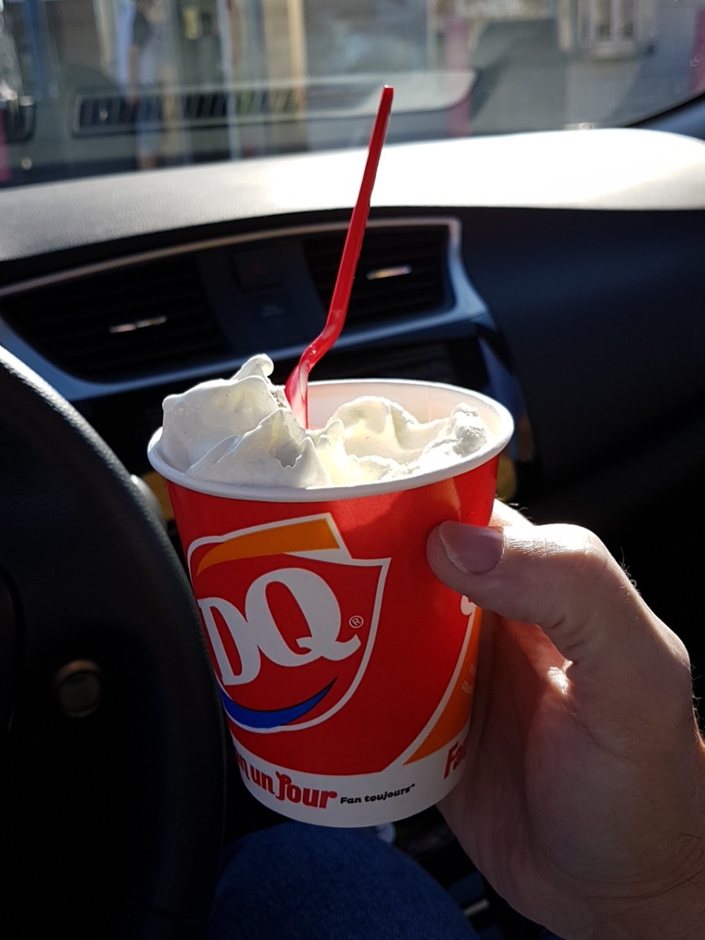 Dairy Queen (Treat) | 393a Boulevard Cartier O W, Laval, QC H7N 2K6, Canada | Phone: (450) 663-0540