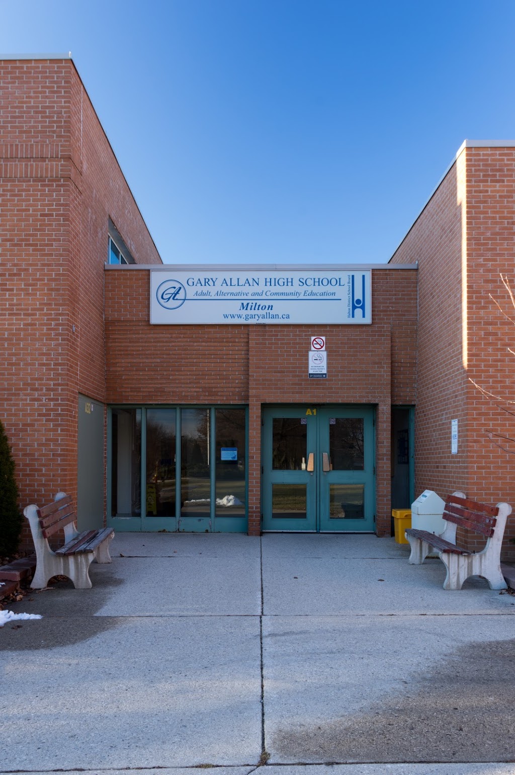 E.C. Drury High School | 215 Ontario St S, Milton, ON L9T 4N5, Canada | Phone: (905) 878-1480