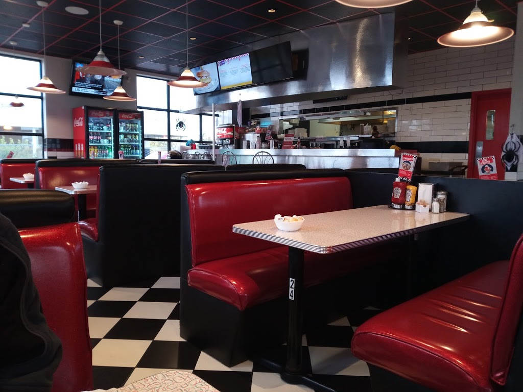 Wimpys Diner | 10178 Hurontario St, Brampton, ON L7A 0E4, Canada | Phone: (905) 840-0100