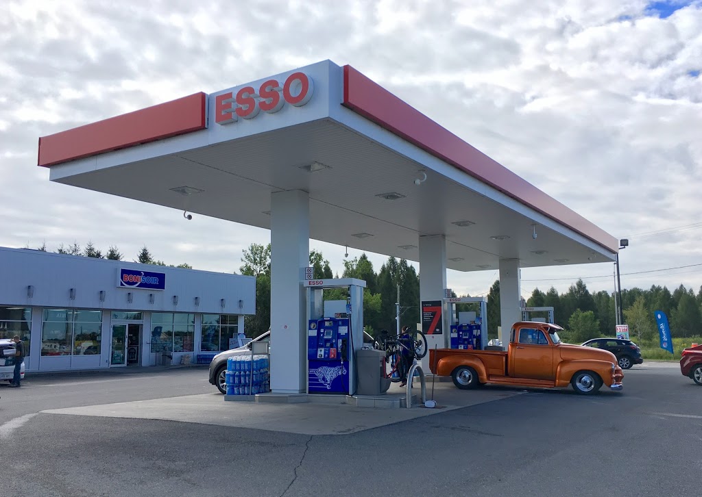 Esso | 1099 Route Principale, Daveluyville, QC G0Z 1C0, Canada | Phone: (819) 367-2961
