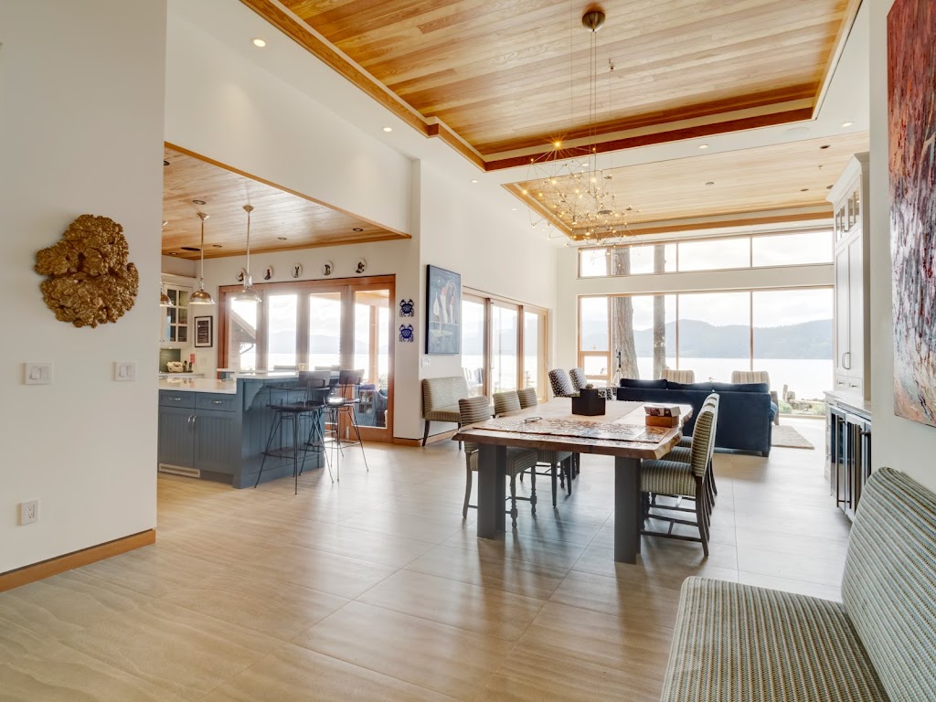 Spani Developments | 5477 Wharf Ave #6, Sechelt, BC V0N 3A0, Canada | Phone: (604) 740-0424