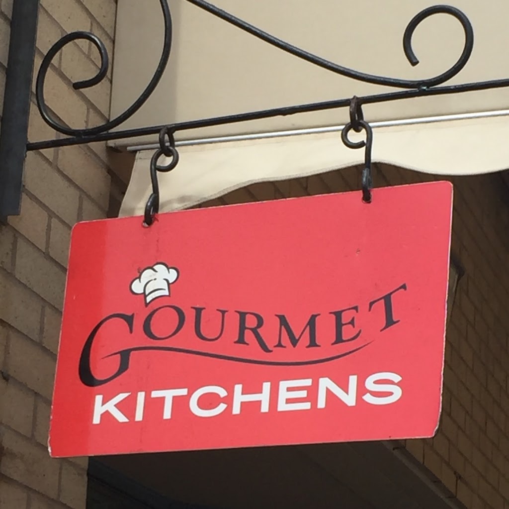 Gourmet Kitchens | 4242 Dundas St W, Etobicoke, ON M8X 1X3, Canada | Phone: (416) 234-8637