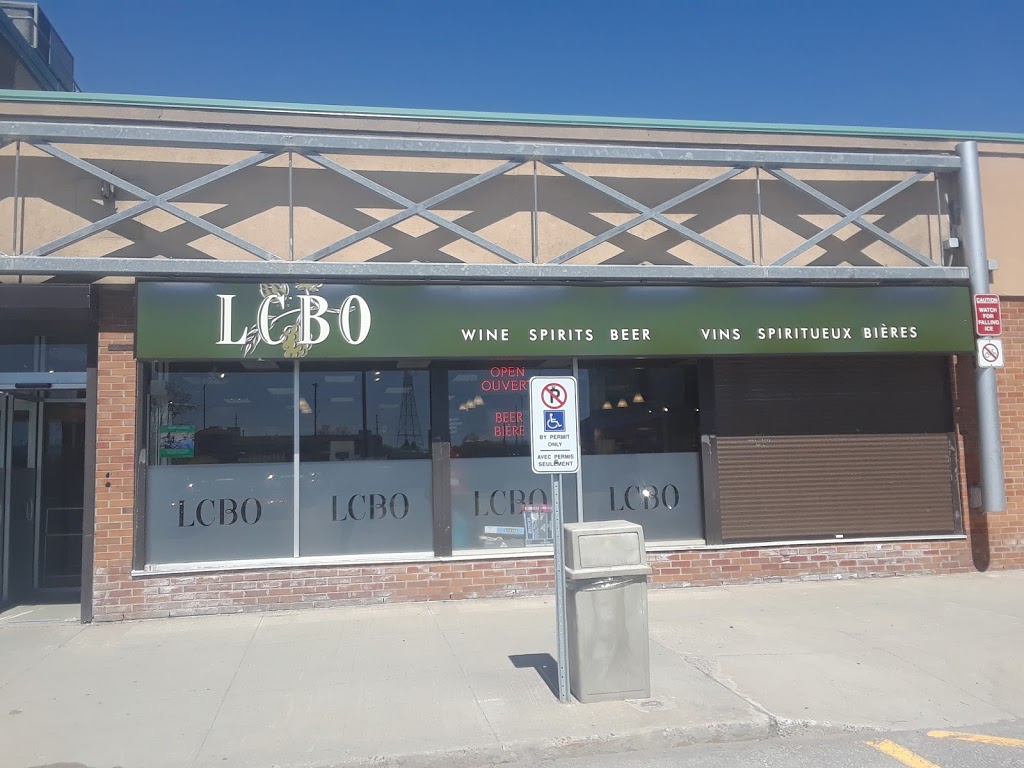 LCBO | 1385 Carling Avenue Hampton Park Plaza, Ottawa, ON K1Z 7L6, Canada | Phone: (613) 728-6746