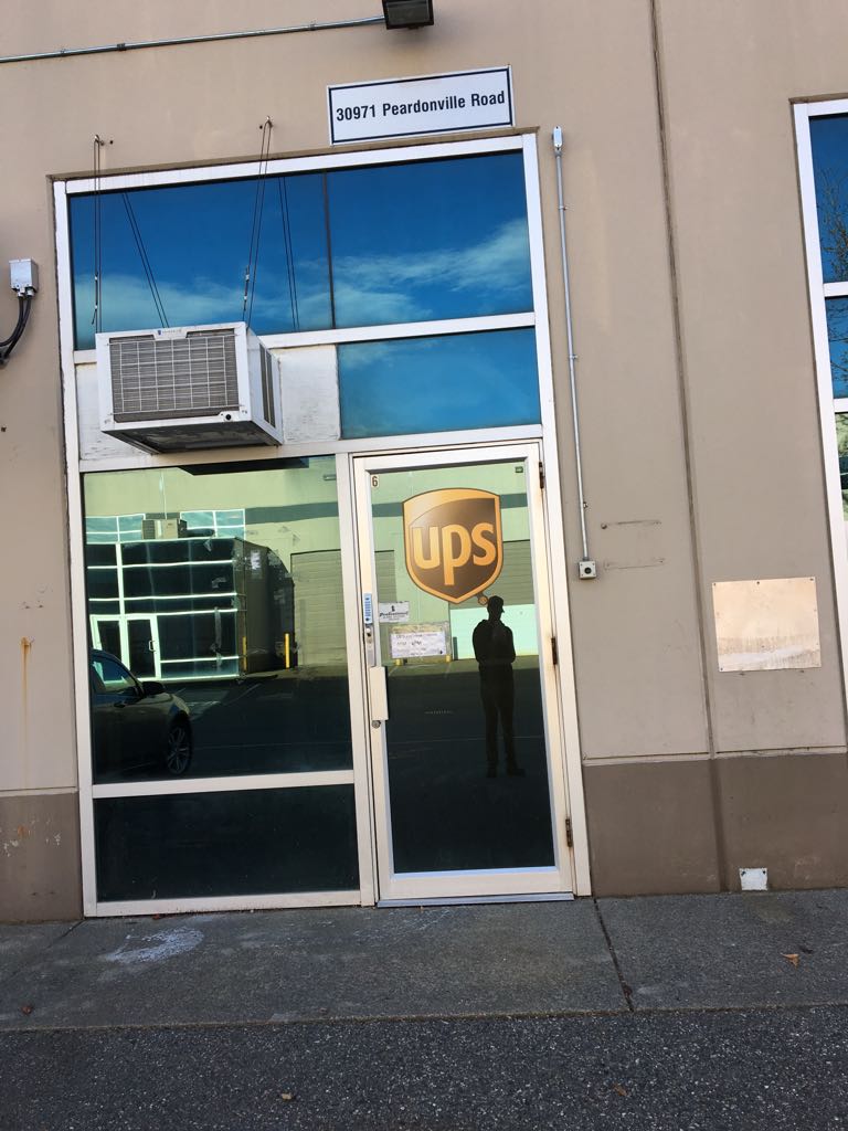 UPS Distribution & Customer Centre | 30971 Peardonville Rd, Abbotsford, BC V2T 6K3, Canada | Phone: (800) 742-5877