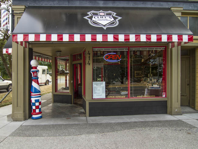 Cliffs Classic Barber Shop | 414 Craigflower Rd, Victoria, BC V9A 2V8, Canada | Phone: (250) 380-7378