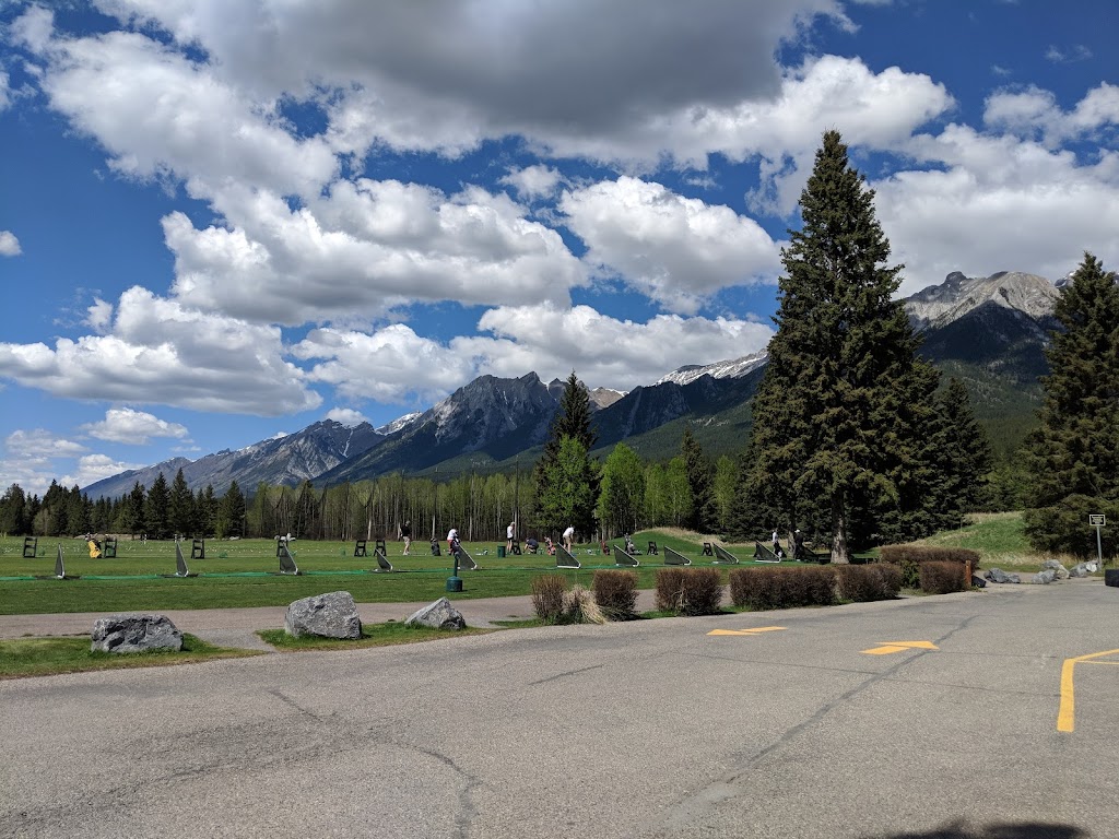 Canmore Golf & Curling Club | Pro Shop, 2000 8 Ave, Canmore, AB T1W 1Y2, Canada | Phone: (403) 678-5959