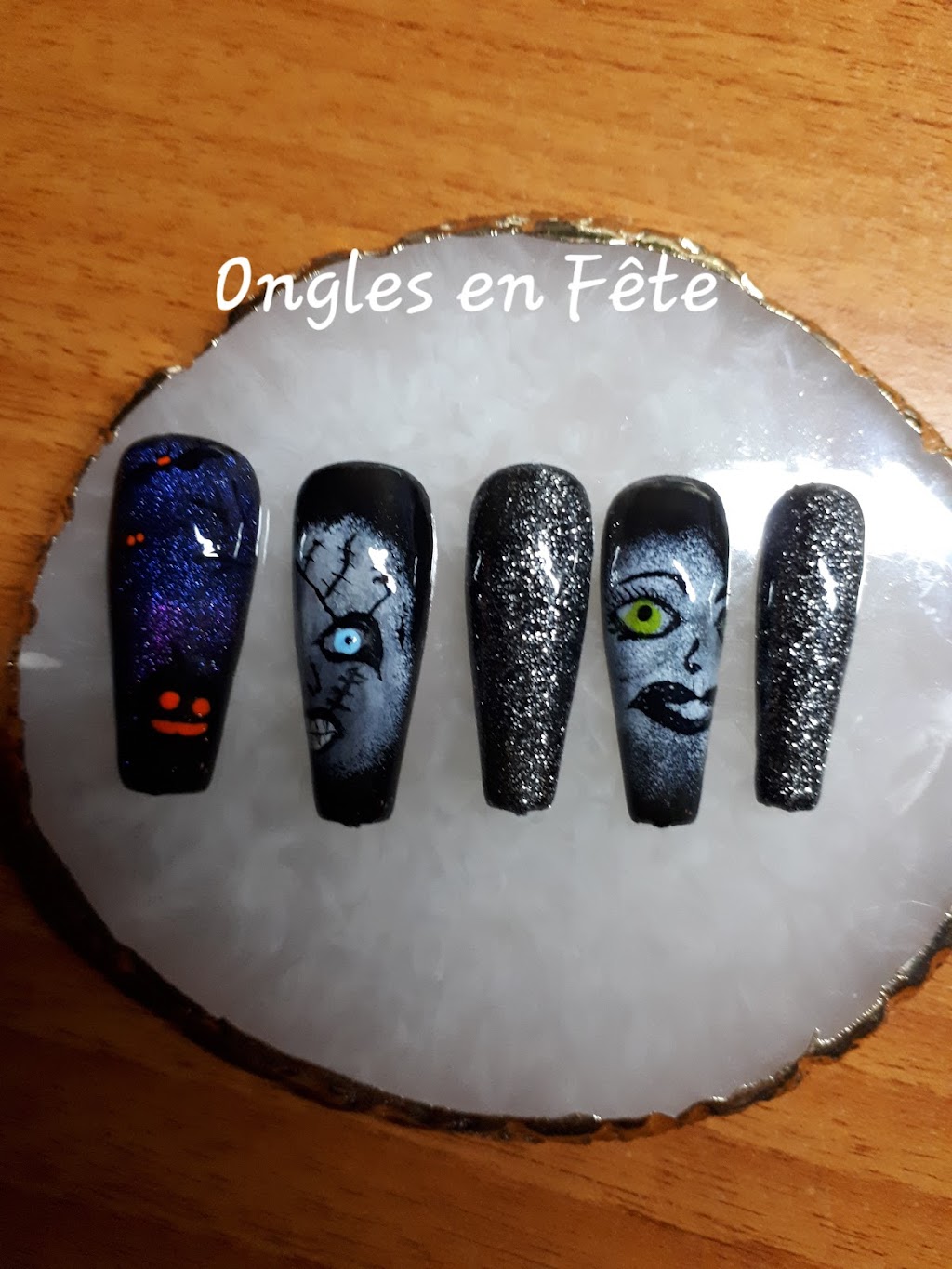 Marie "Ongles en Fête" | 805 Chem. Lessard, Chertsey, QC J0K 3K0, Canada | Phone: (450) 882-2729