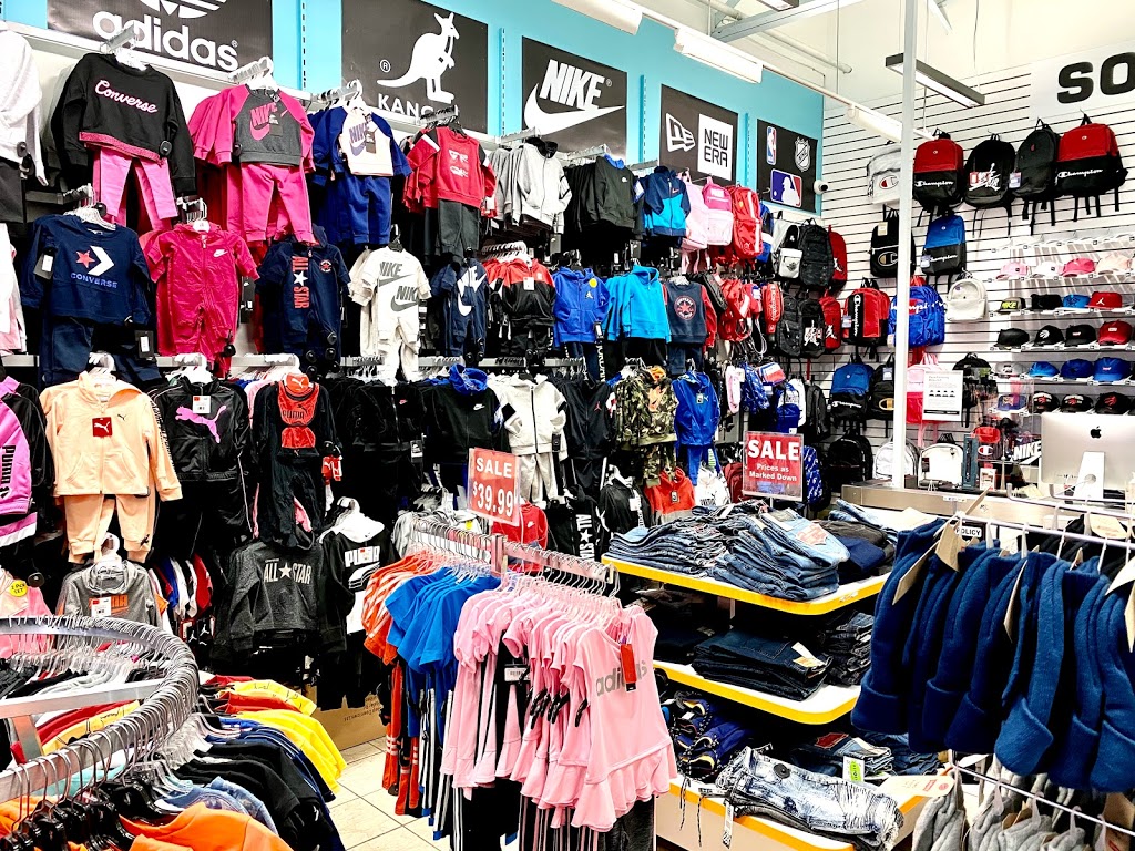 SOUL KIDS | 1250 S Service Rd Unit 61 Entrance #2 Dixie Outlet Mall, Mississauga, ON L5E 1V4, Canada | Phone: (905) 274-3939