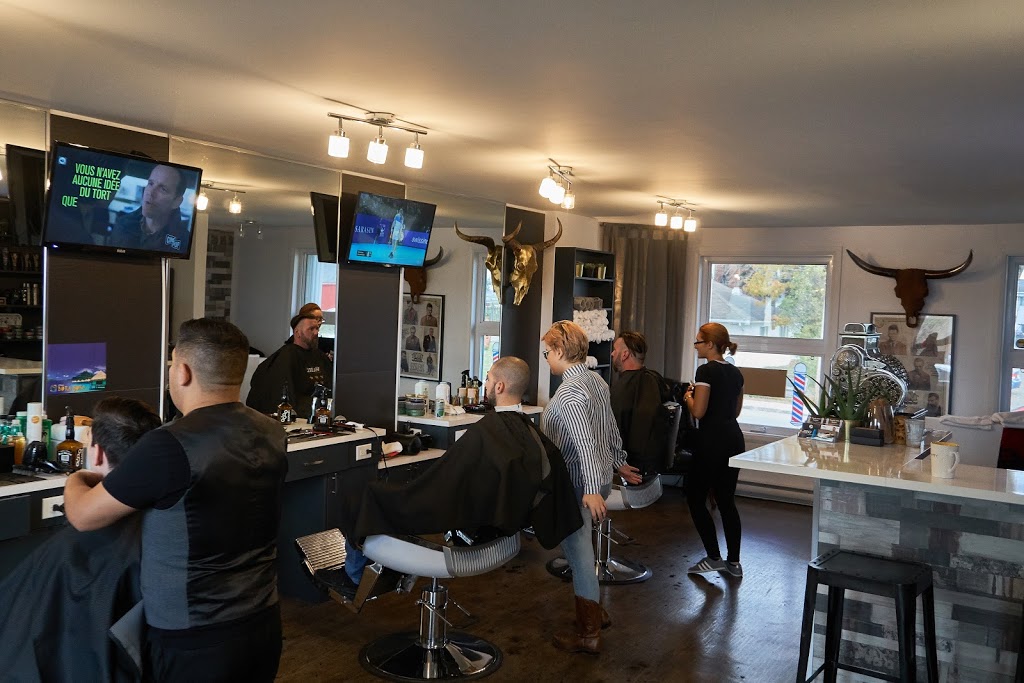 Salon Barbier | 321 Rue Seigneuriale, Québec, QC G1C 3P7, Canada | Phone: (418) 661-2212