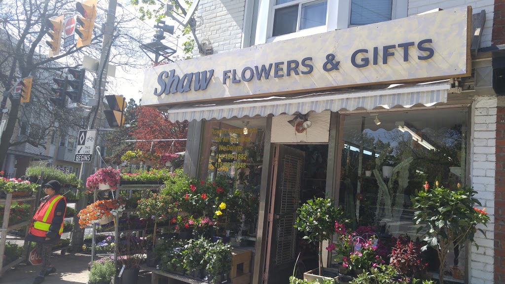 Shaw Flowers & Gifts | 1068 Dundas St W, Toronto, ON M6J 1W8, Canada | Phone: (416) 409-1882