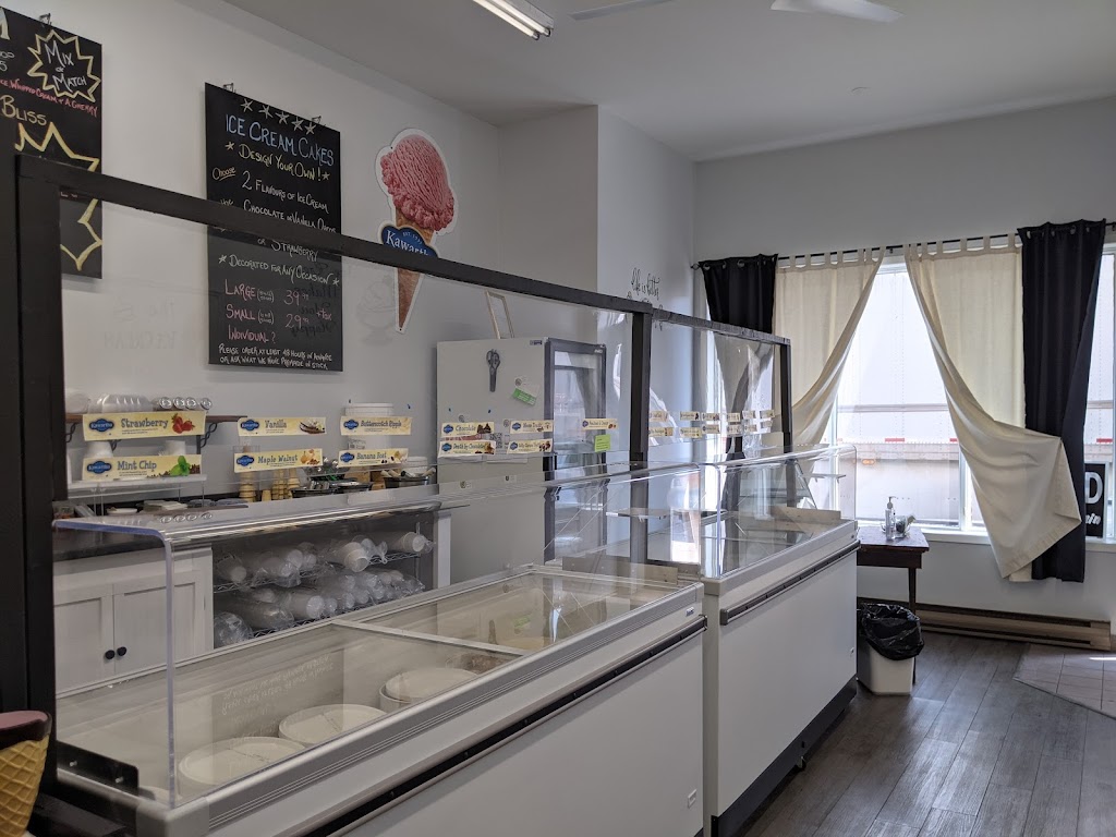 The Ice Cream Cafe | 48 Bridge St E, Campbellford, ON K0L 1L0, Canada | Phone: (705) 632-0303