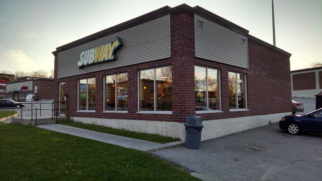 Subway | 1515 Rue Dunant, Sherbrooke, QC J1H 5N6, Canada | Phone: (819) 562-6691