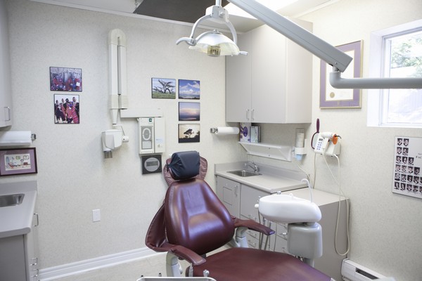 Blatt Family Dental | 1244 King St W, Toronto, ON M6K 1G5, Canada | Phone: (416) 536-2626