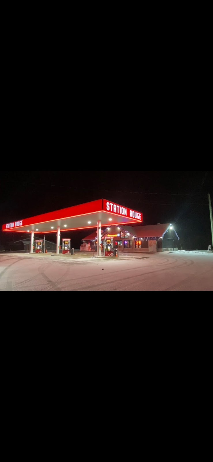 Station Rouge | 13651 Route 117 N, Rivière-Rouge, QC J0T 1T0, Canada | Phone: (819) 275-5959