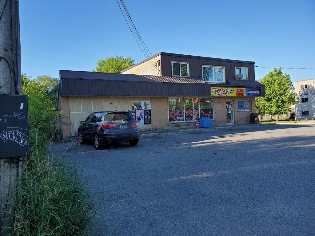 Trafalgar Mini Mart | 1961 Trafalgar St, London, ON N5V 1A3, Canada | Phone: (519) 451-9170