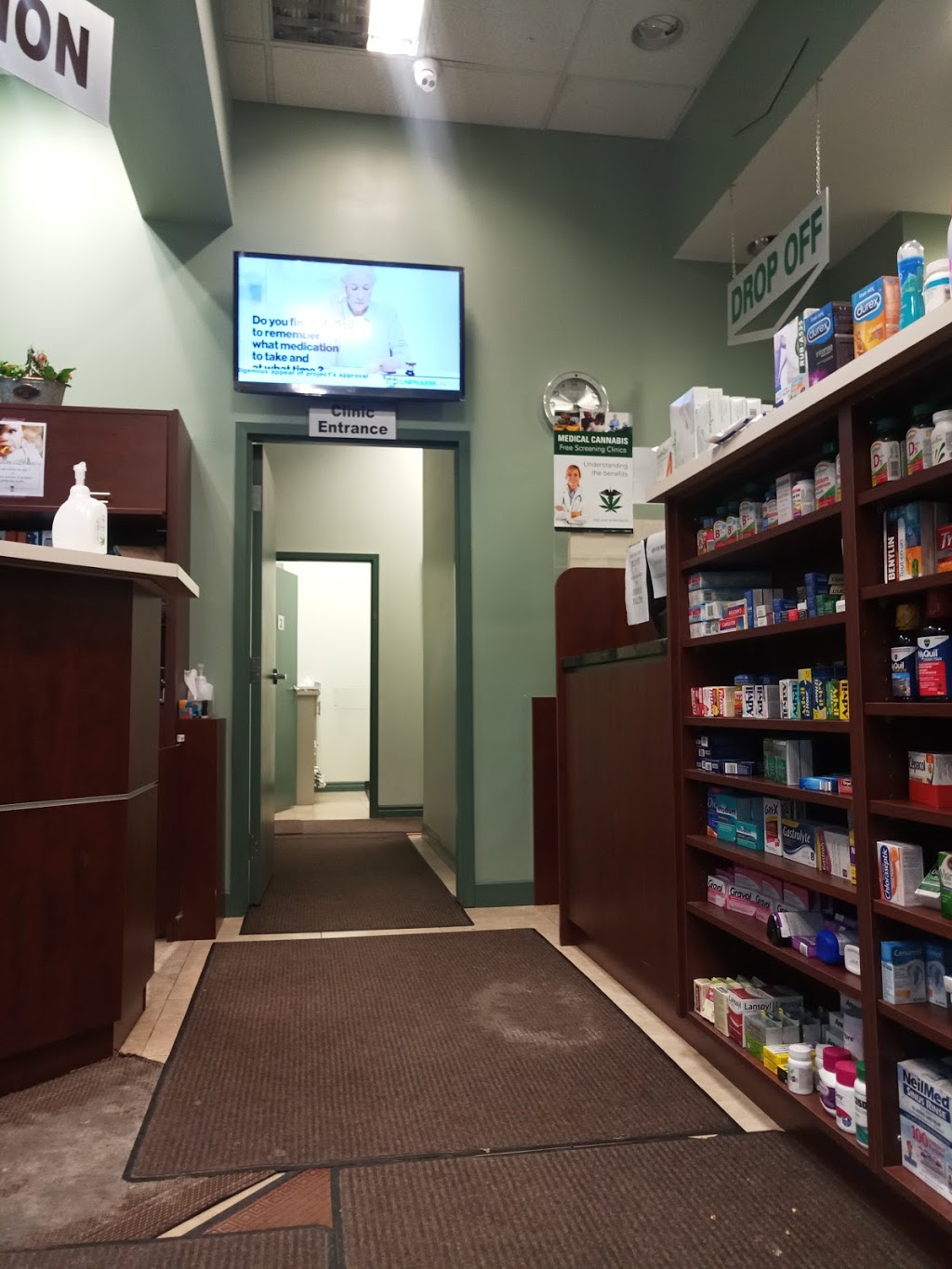 MediCare Clinic | 3885 Duke of York Blvd #104&105, Mississauga, ON L5B 0E4, Canada | Phone: (905) 848-4844