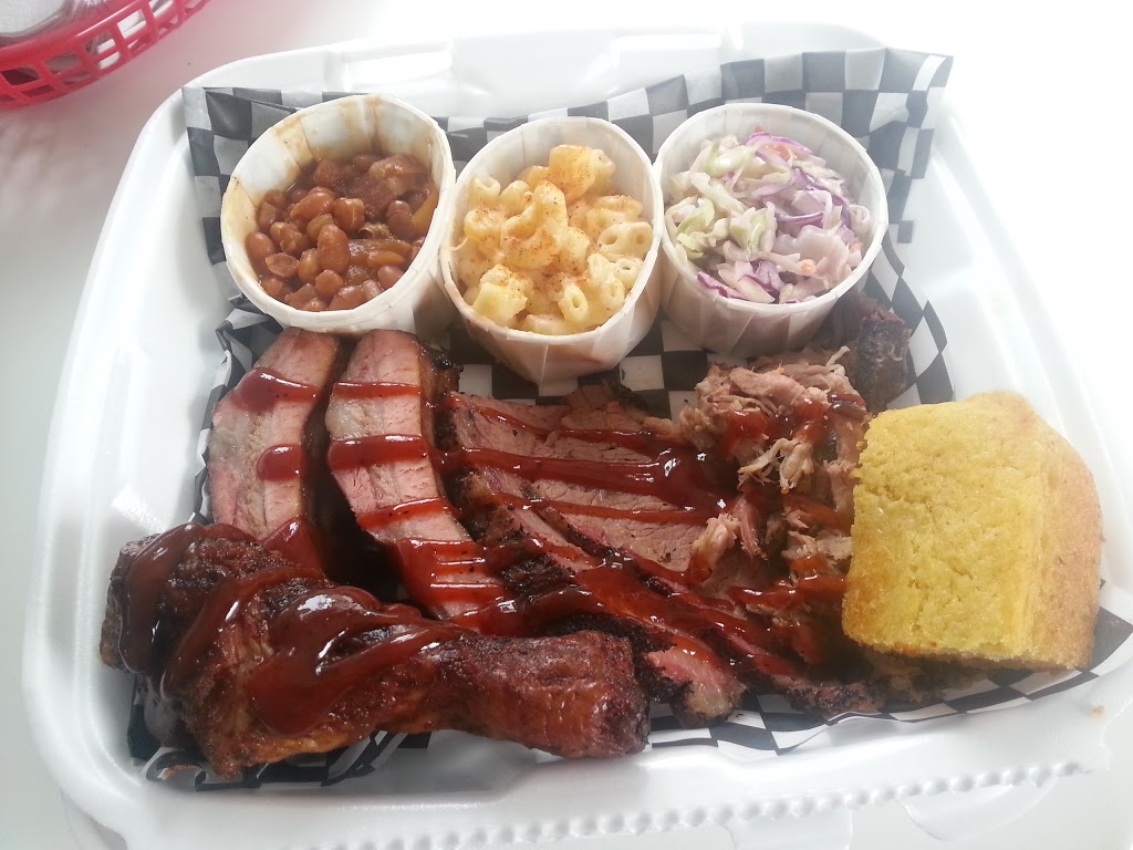 Little Red Shack BBQ | 1016 Carp Rd, Stittsville, ON K2S 1B9, Canada | Phone: (613) 983-7559