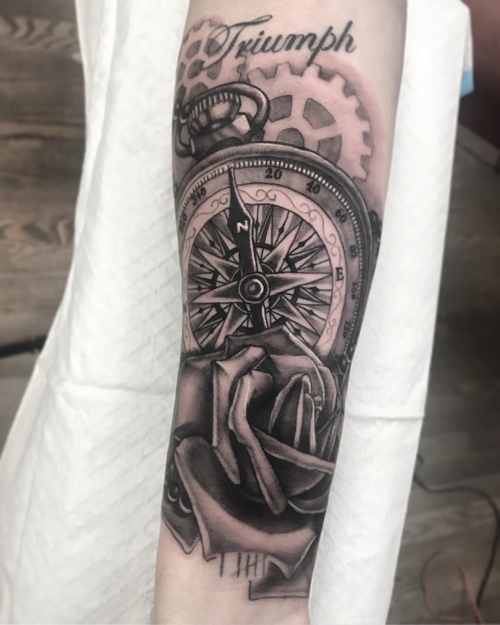 Silverpoint Tattoo Company | 10737 Yonge St, Richmond Hill, ON L4C 9M9, Canada | Phone: (905) 508-4409