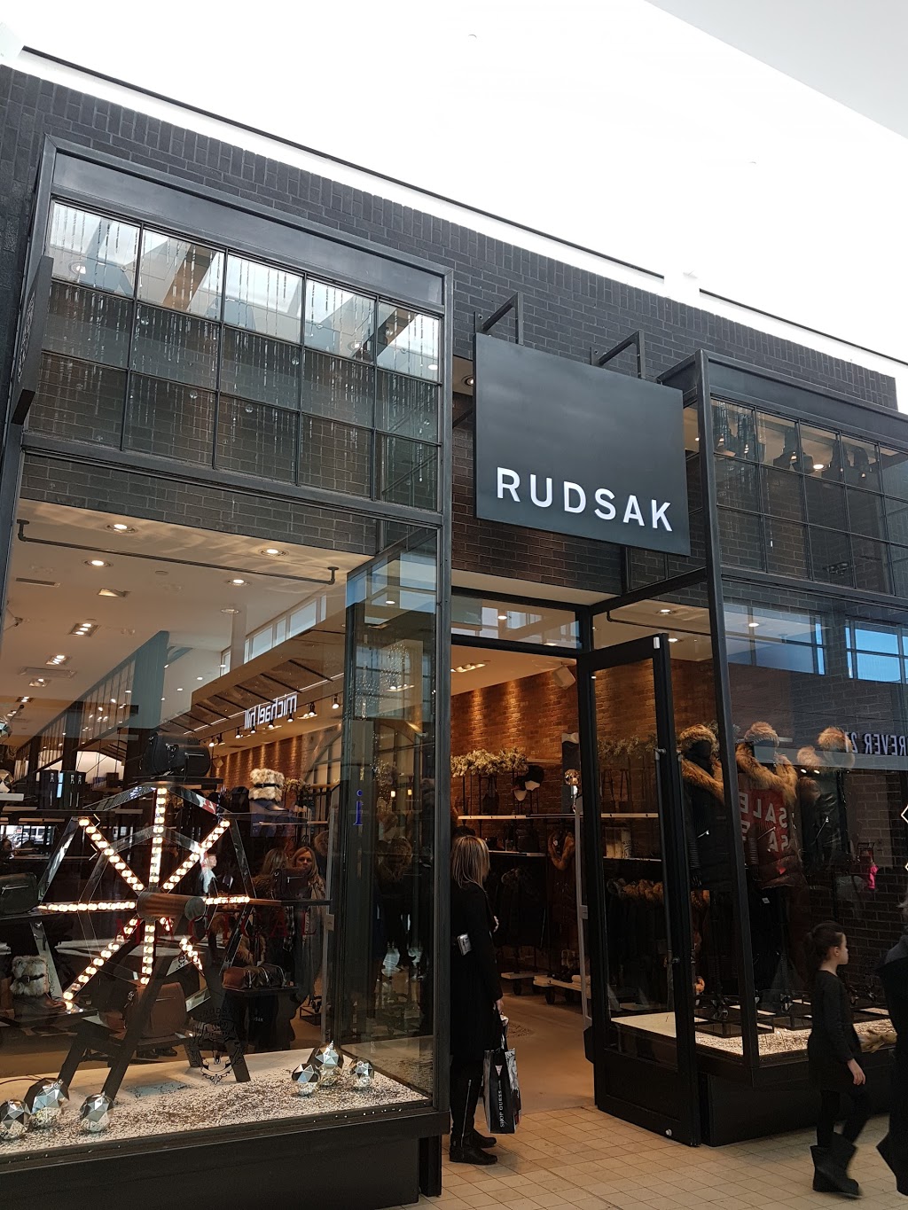 Rudsak | 3401 Dufferin St, North York, ON M6A 2T9, Canada | Phone: (416) 498-7466