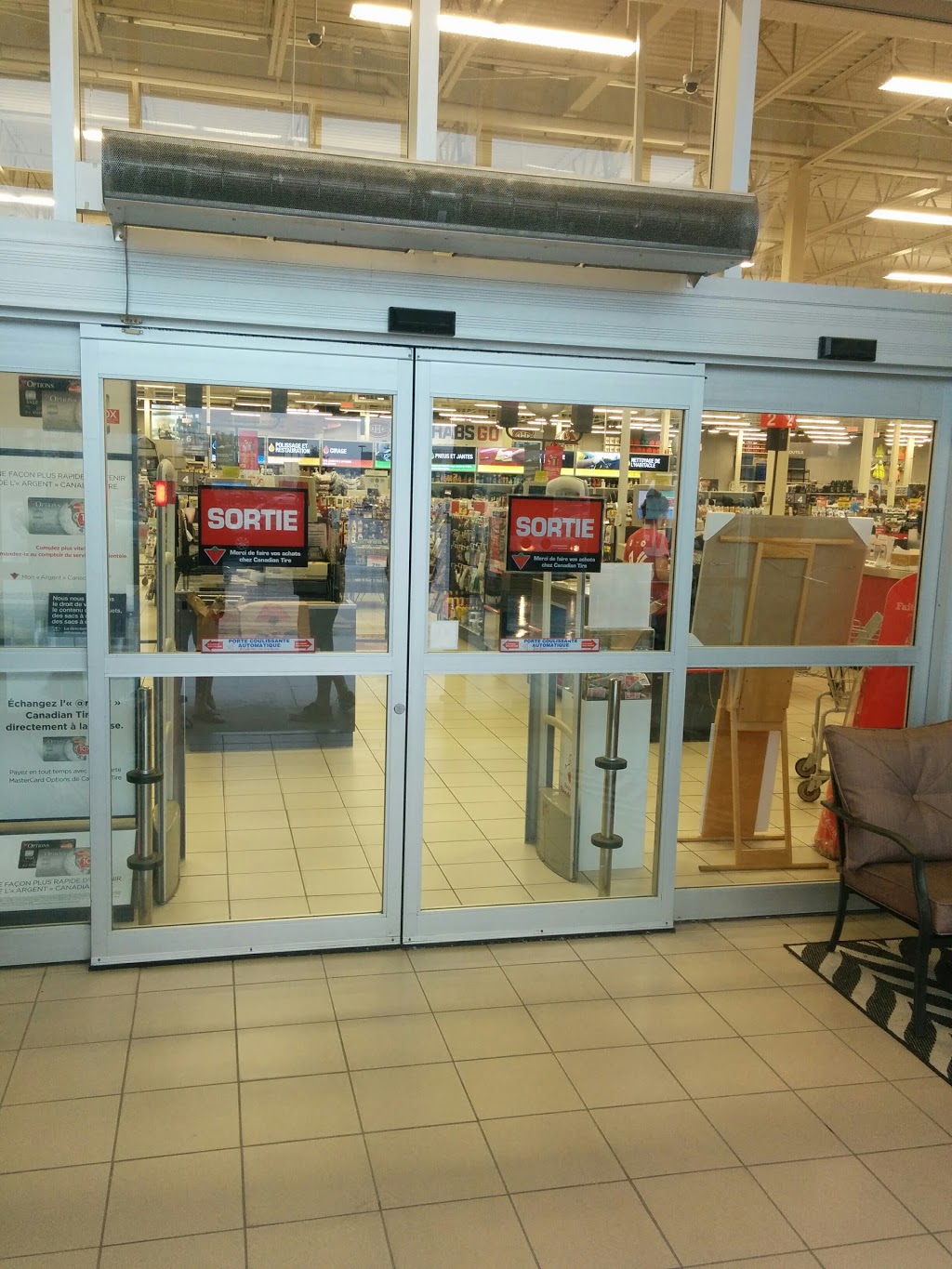 Canadian Tire - Brossard, QC | 9900 Boulevard Leduc, Brossard, QC J4Y 0B4, Canada | Phone: (450) 443-0005