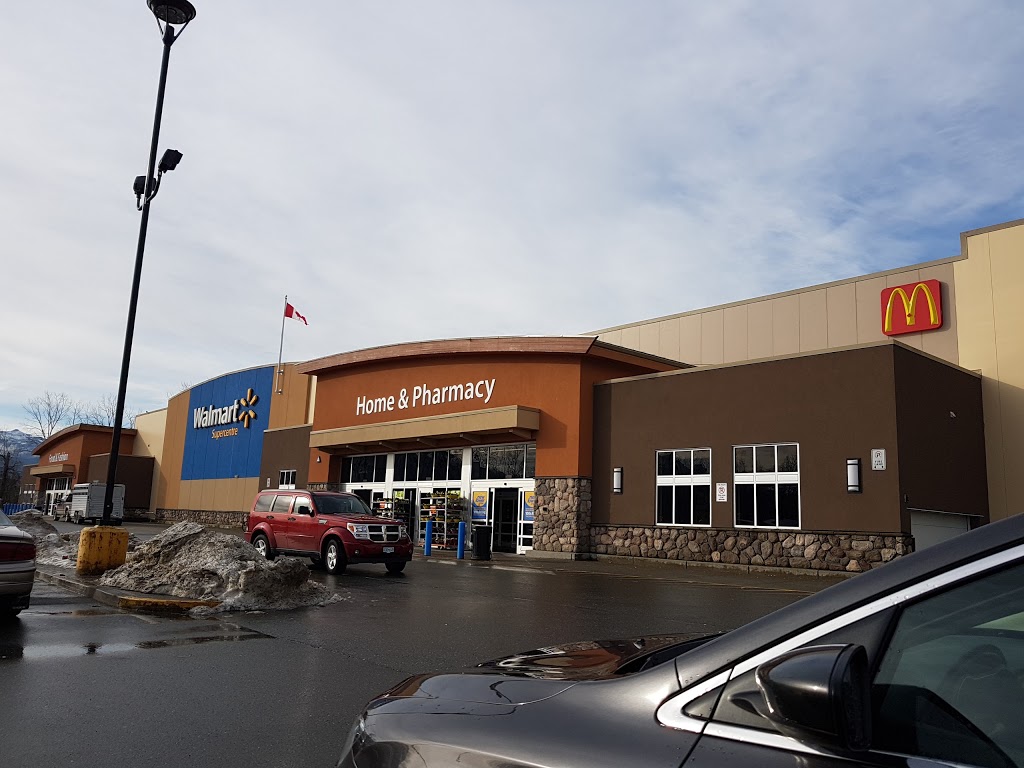 Walmart Supercentre | 8249 Eagle Landing Pkwy, Chilliwack, BC V2R 0P9, Canada | Phone: (604) 792-7522