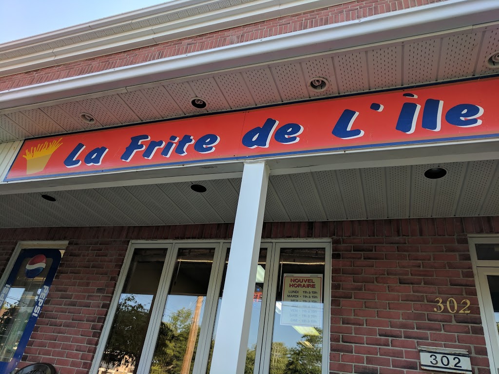 La Frite De L Ile | 302 Montée de lÉglise, LÎle-Bizard, QC H9E 1K1, Canada | Phone: (514) 626-4343