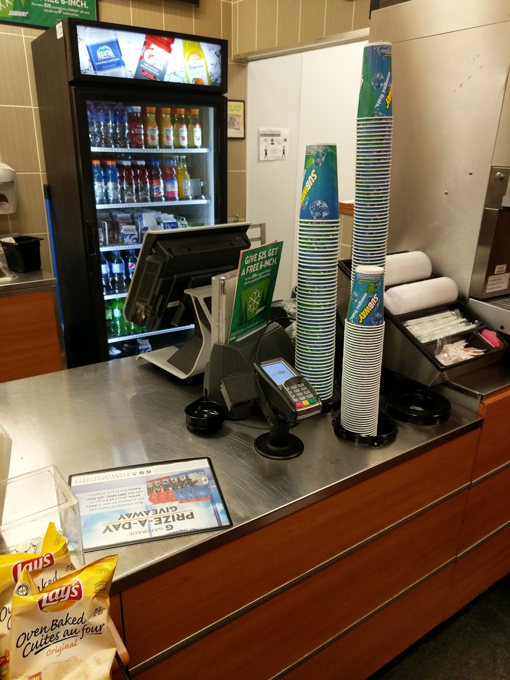 Subway | Alta Vista Shopping Centre, 1567 Alta Vista Dr, Ottawa, ON K1G 0E9, Canada