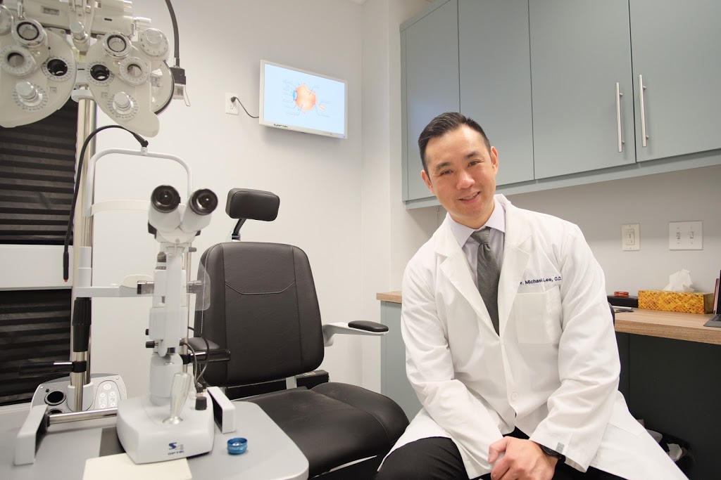 Dr. Michael Lee, Optometrist | 268 Bloor St W, Toronto, ON M5S 1V8, Canada | Phone: (416) 925-1758