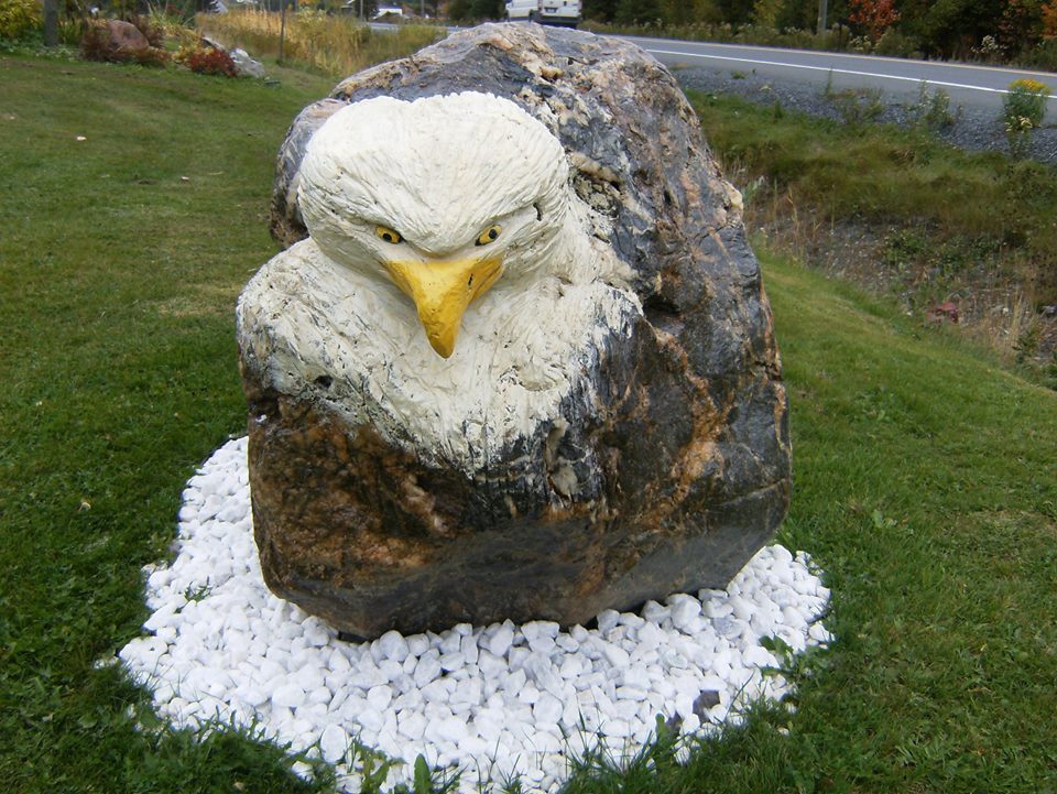 André Giroux, Sculpteur de la nature autochtone | 712 8e Rue, Saint-Prosper, QC G0M 1Y0, Canada | Phone: (418) 594-5854