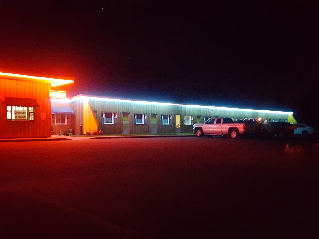 Motel Spring | 8520 Sainte-Anne Boul E, Château-Richer, QC G0A 1N0, Canada | Phone: (418) 824-4953