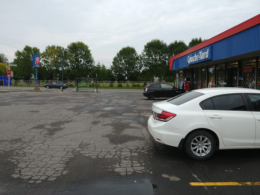 Couche-Tard | 900 Rue de lEntraide, Québec, QC G1H 6T2, Canada | Phone: (418) 623-3760