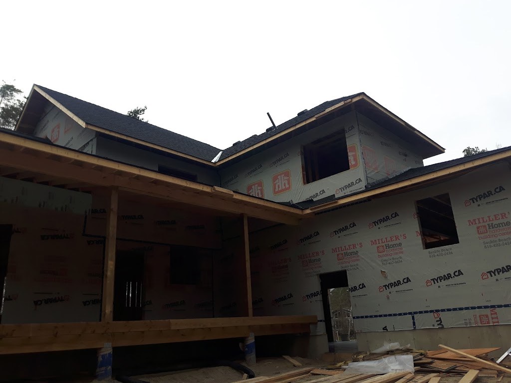 Grey Bruce Roofing & Renos | 104 Mary Ave, Owen Sound, ON N4K 5N5, Canada | Phone: (519) 371-3605