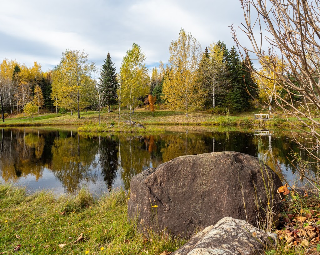 Domaine du lac bijou | 389 Rang 3, Saint-Zacharie, QC G0M 2C0, Canada | Phone: (418) 593-6242