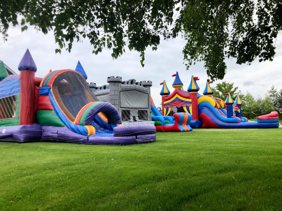 BEAM Bouncy Castles | 270 Mud St W #99003, Hamilton, ON L8J 1P0, Canada | Phone: (905) 906-6395