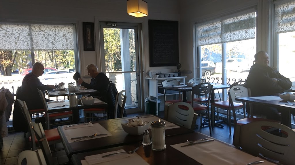 Resto Au Quotidien | 568 Boulevard Adolphe-Chapleau, Bois-des-Filion, QC J6Z 1K9, Canada | Phone: (450) 818-3003