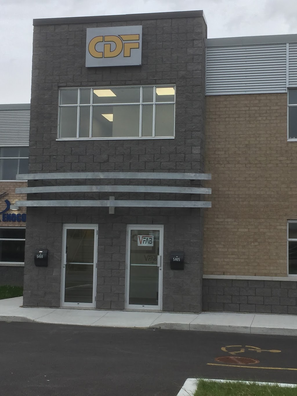 GROUPE CDF INC | 5455 Rue J,-A,- Bombardier, Saint-Hubert, QC J3Z 1G4, Canada | Phone: (844) 271-4086