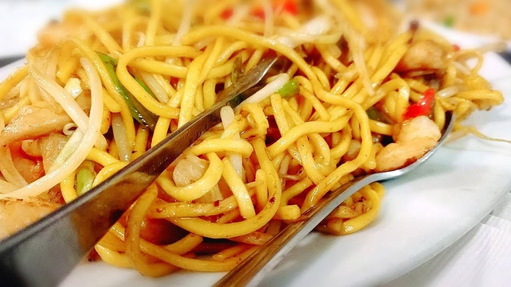 Asian Wok n Roll | 2909 Derry Rd E, Mississauga, ON L4T 1A6, Canada | Phone: (905) 671-8997