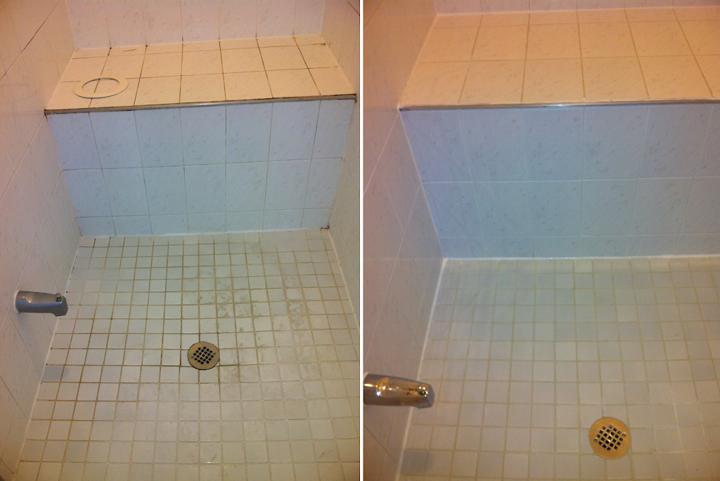 Grout and tile cleaning by Grout Clinic | 3058 Fifth Line W, Mississauga, ON L5L 5W3, Canada | Phone: (416) 829-4145