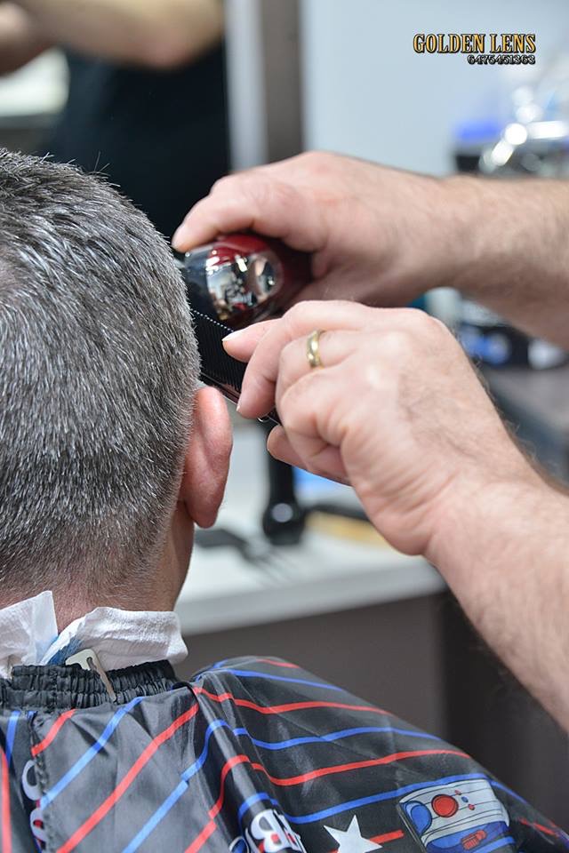 Sam Hairsalon and Barber | 525 Cityview Blvd, Vaughan, ON L4H 0Z4, Canada | Phone: (905) 553-5677