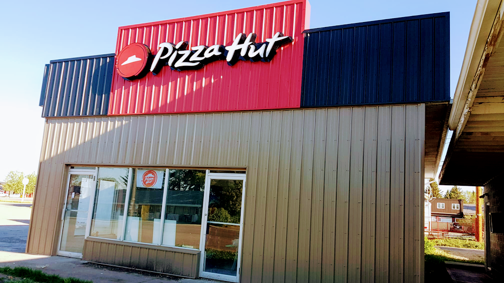 Pizza Hut | 970 Main St, Pincher Creek, AB T0K 1W0, Canada | Phone: (403) 627-5590