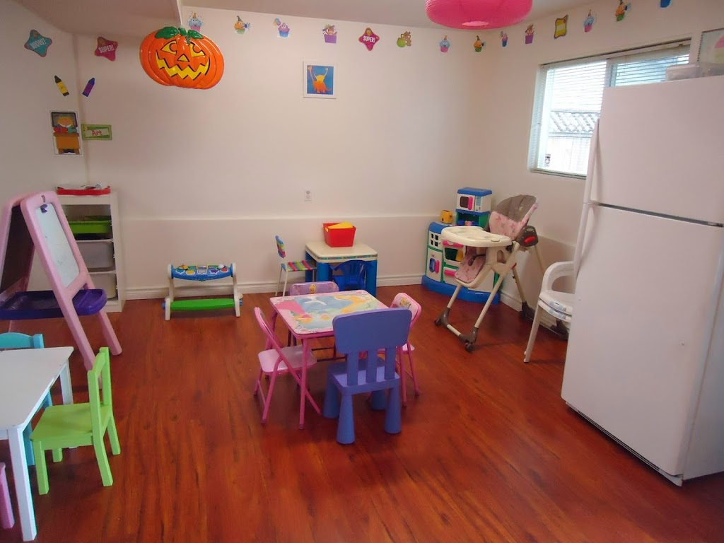 Rise n Shine childcare center # 3 | 17460 61a Ave, Surrey, BC V3S 5K2, Canada | Phone: (604) 779-1940