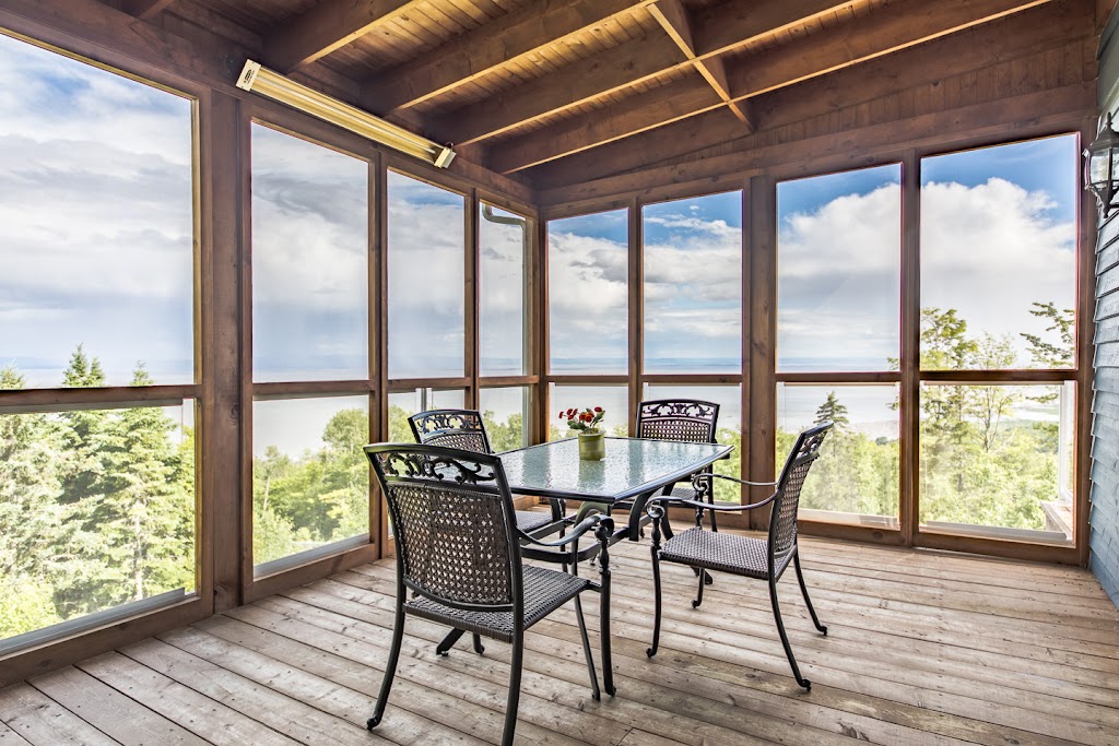 Chalet Ski Nature | 133 Chem. Josaphat, Petite-Rivière-Saint-François, QC G0A 2L0, Canada | Phone: (514) 825-3777