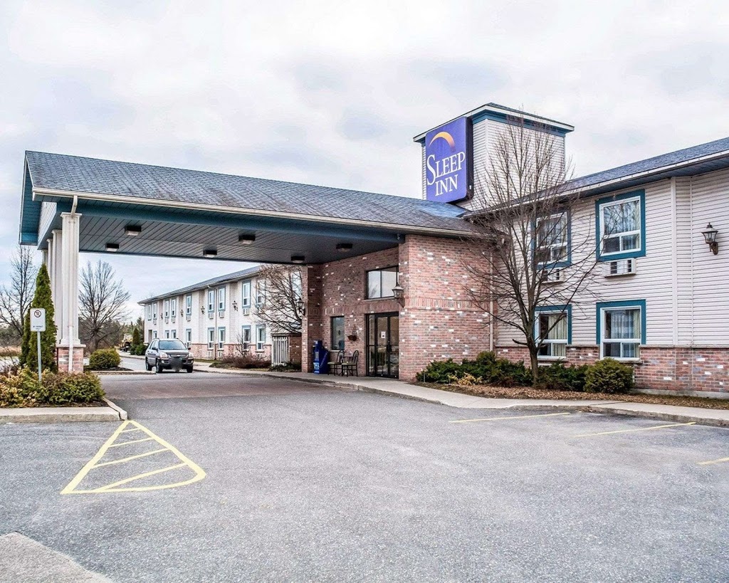 Sleep Inn | 510 Muskoka Rd, Muskoka District Road 118 West, Bracebridge, ON P1L 1W8, Canada | Phone: (705) 645-2519