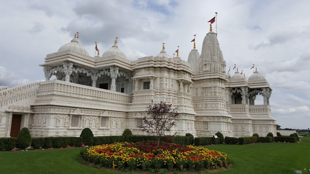 BAPS Shri Swaminarayan Mandir | 61 Claireville Dr, Etobicoke, ON M9W 5Z7, Canada | Phone: (416) 798-2277