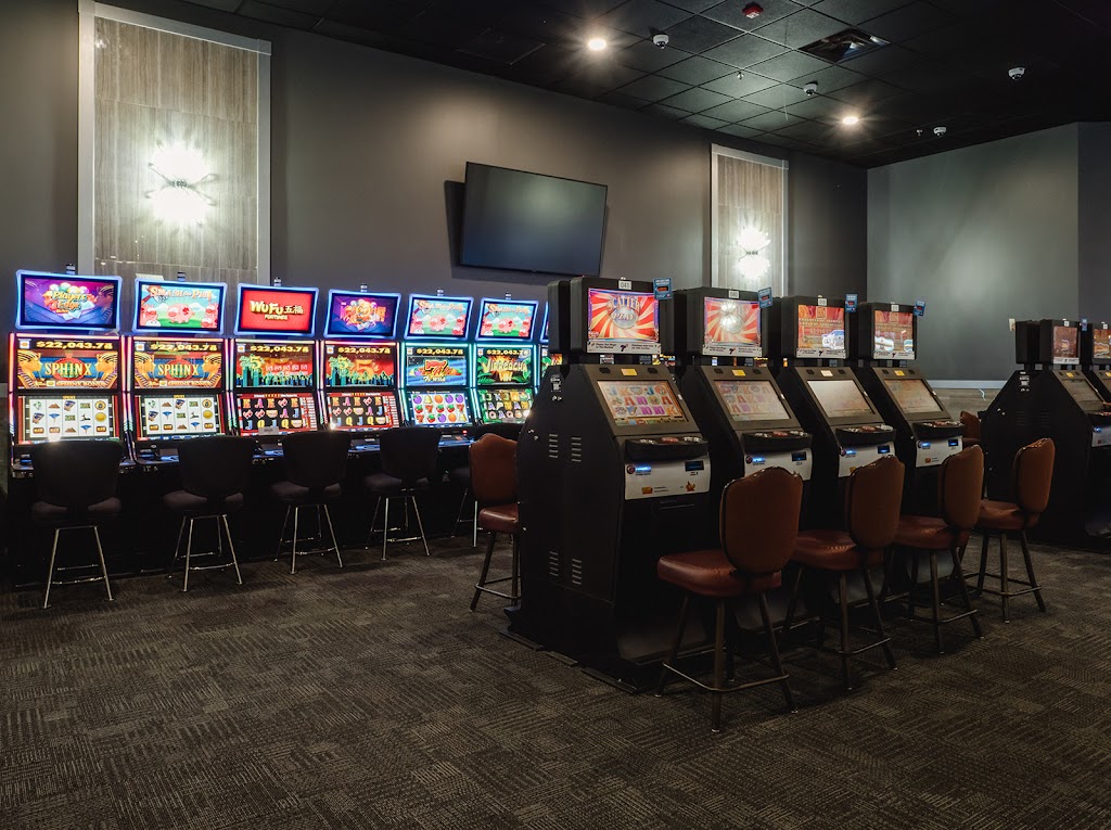 Play! Gaming & Entertainment | 1600 Bath Rd, Kingston, ON K7M 4X6, Canada | Phone: (613) 634-5527