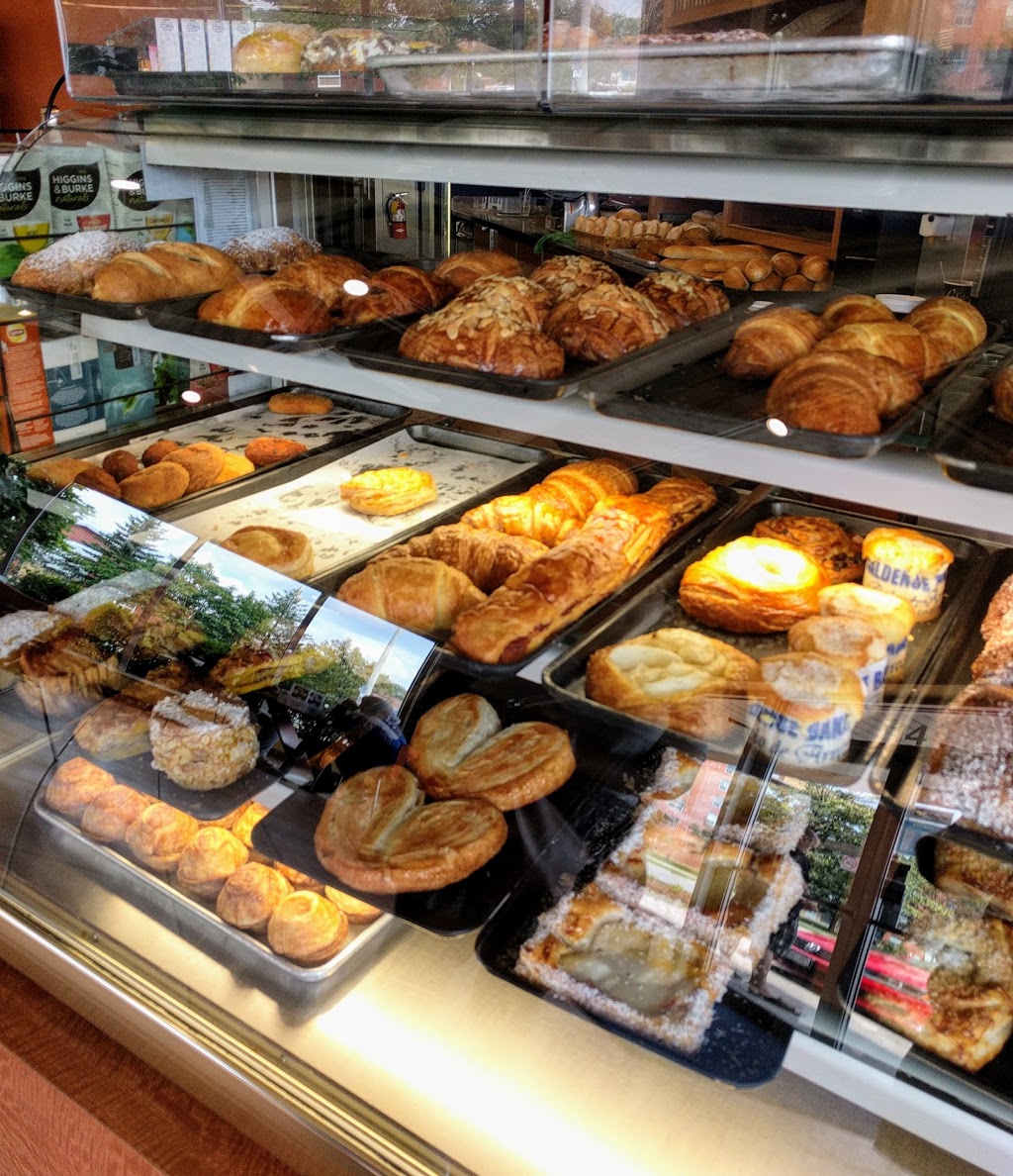 Caldense Bakery | 5425 Creditview Rd Unit 14, Mississauga, ON L5V 2P3, Canada | Phone: (905) 814-0049